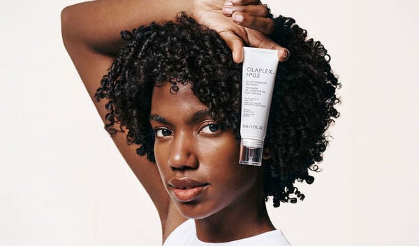 OLAPLEX N°.0.5 Behandlung zur Langlebigkeit der Kopfhaut OLAPLEX N°.0.5 Behandlung zur Langlebigkeit der Kopfhaut