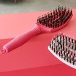 Olivia Garden Fingerbrush Pflege Ikonisch Wildschwein & Nylon Heißes Rosa