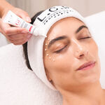 L.C.P Professionnel Global+ Glättende Anti-Aging-Augenpartiepflege mit Peptiden. 15ml